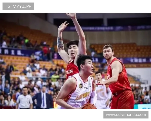 杭州篮球队荣登篮球意识排行榜第五名展现团队实力与战术智慧